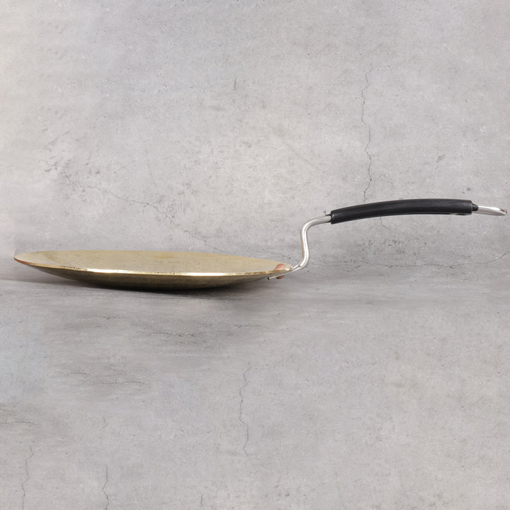 Brass roti tawa pital tawa — close-up material and design details